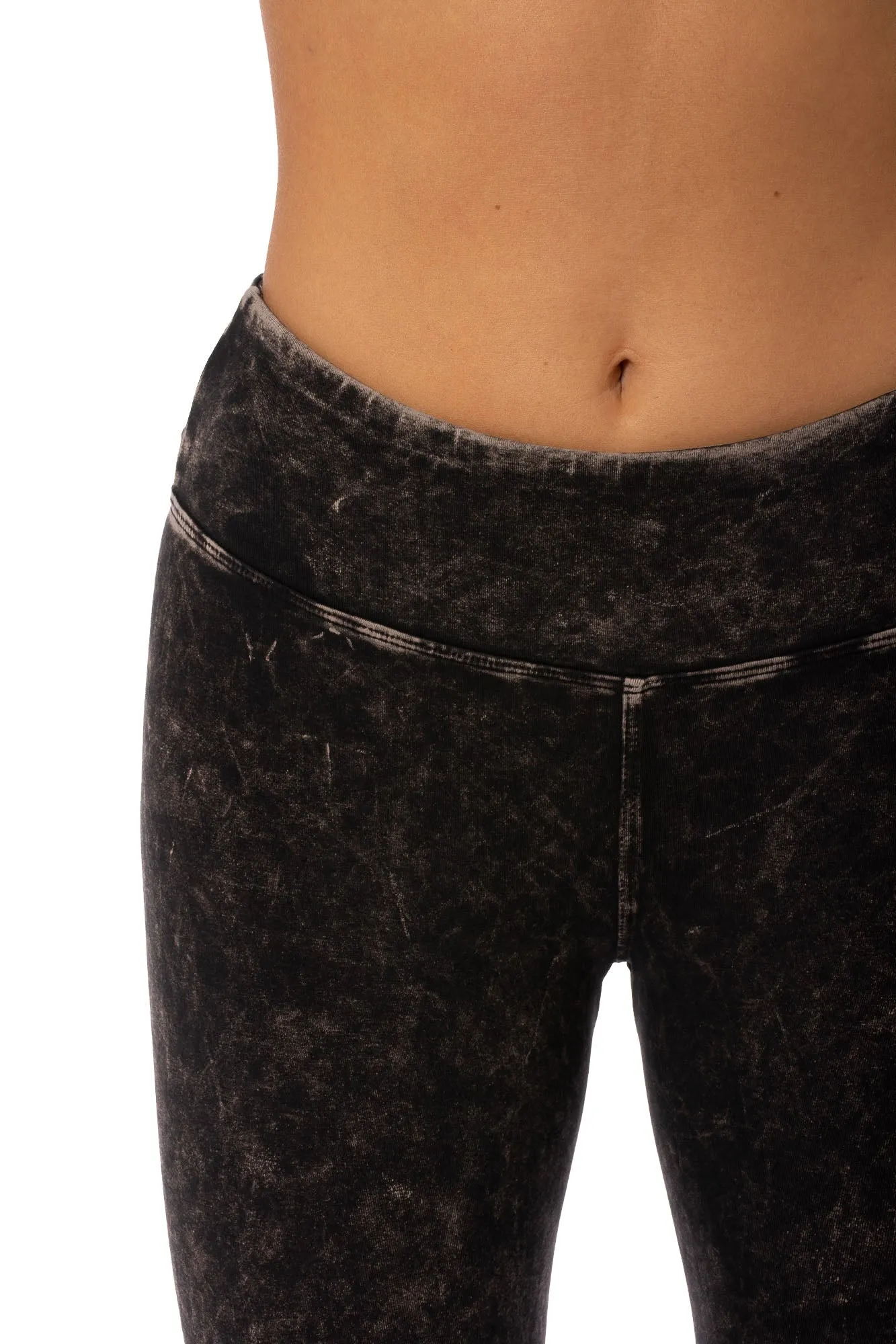 Hard Tail Forever - Flat Waist Capri (W-374, Black Mineral Wash MW6)