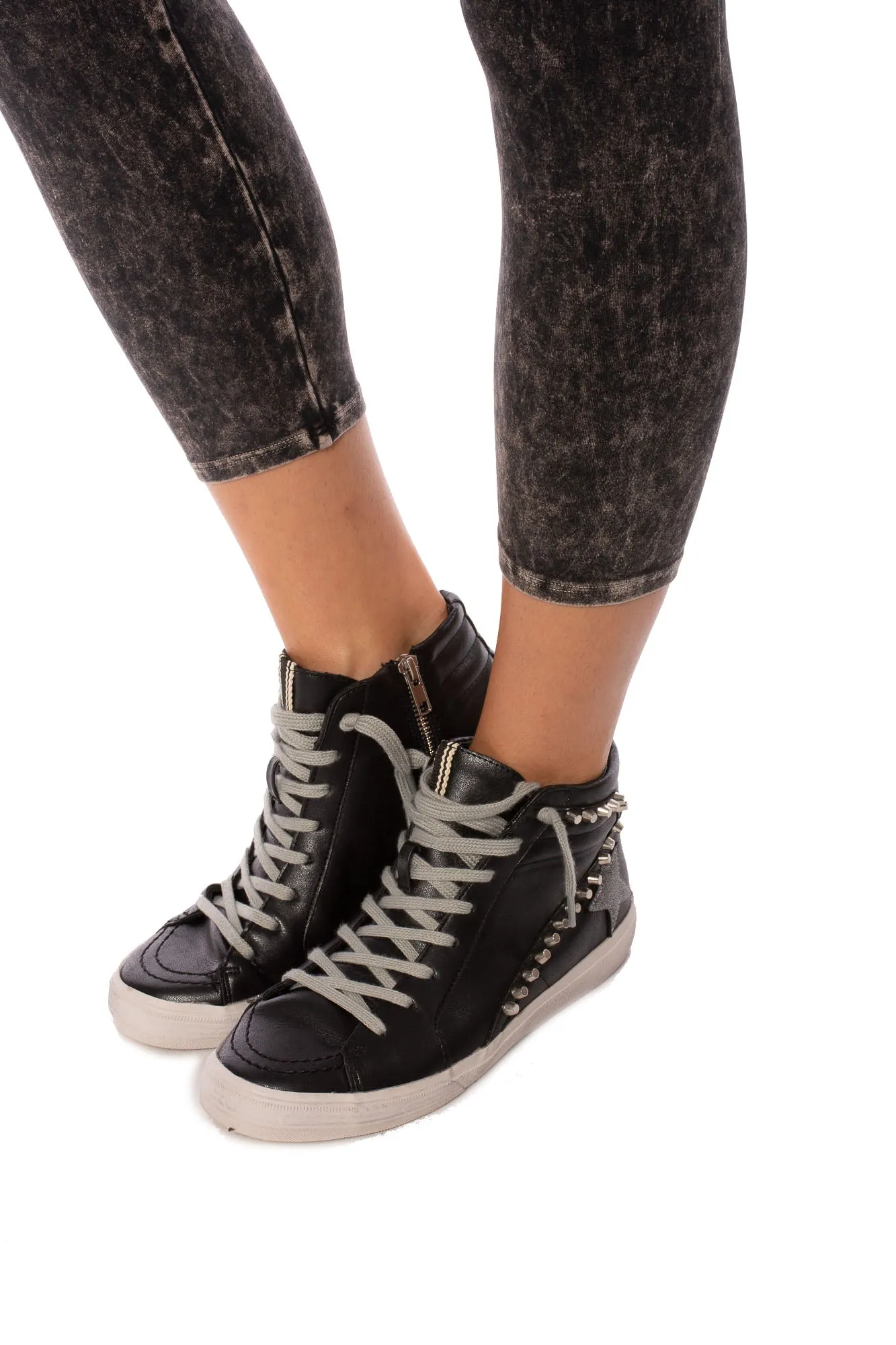 Hard Tail Forever - Flat Waist Capri (W-374, Black Mineral Wash MW6)