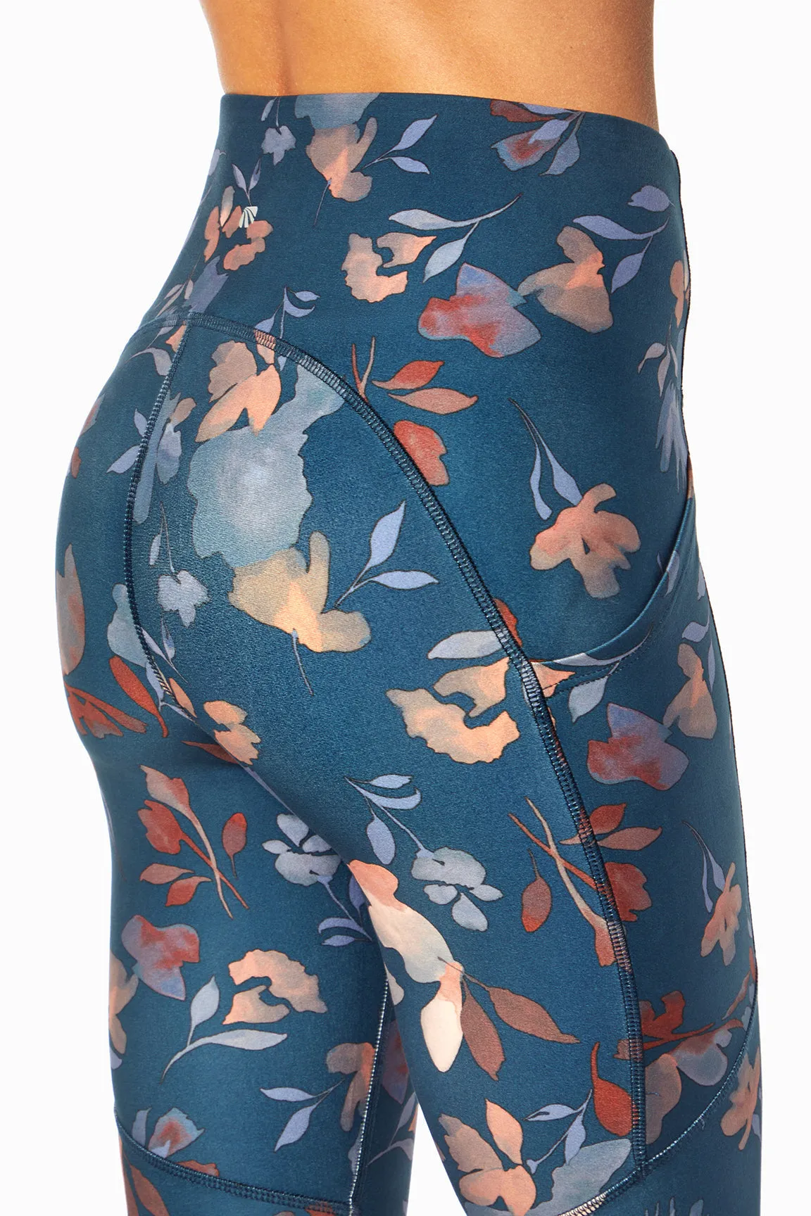 Jenna Side Pocket Mid Calf Capri