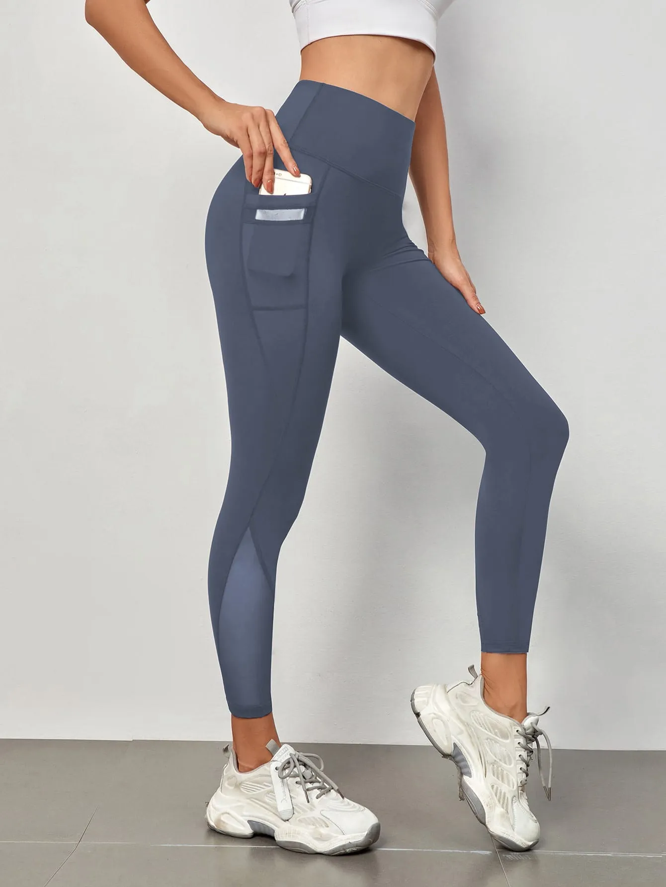 Mesh Panels Sports Leggings With Phone Pocket