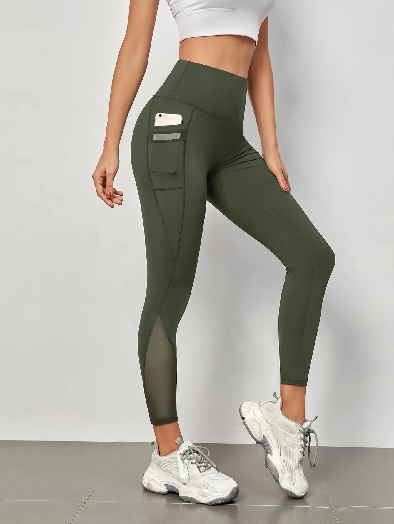 Mesh Panels Sports Leggings With Phone Pocket
